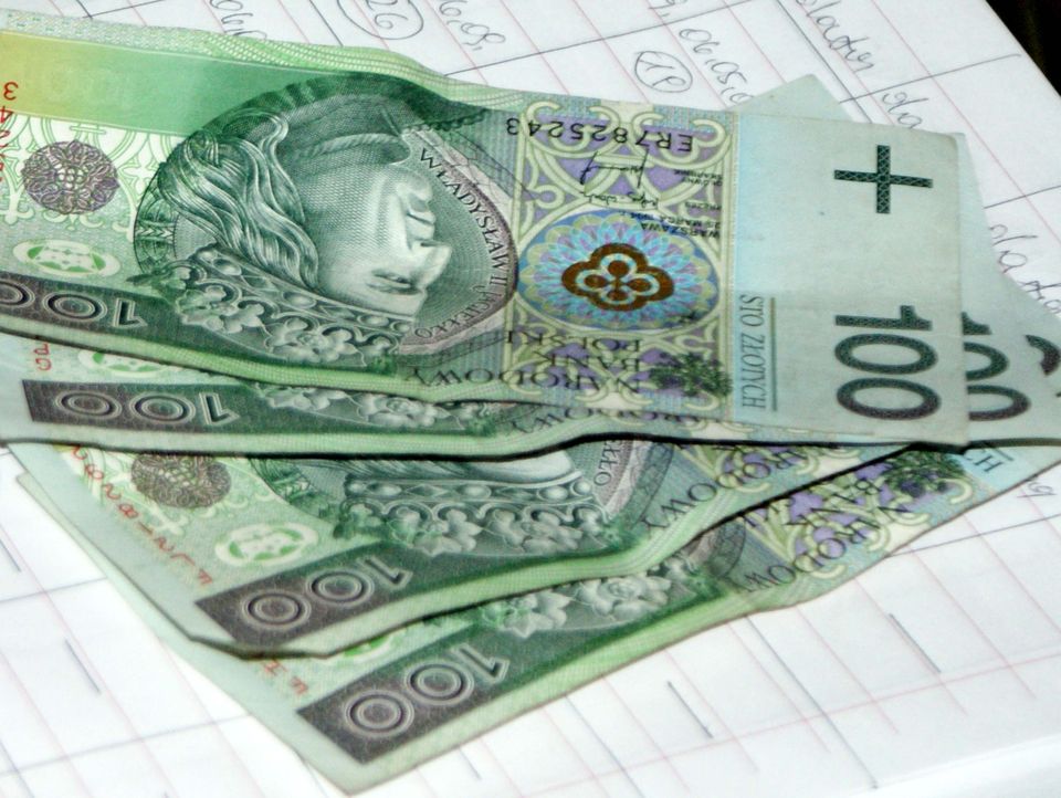 Firma X Zaciągnęła W Banku Kredyt W Wysokości 10000 Zł Kredyt na lewe papiery w banku gdyńskim