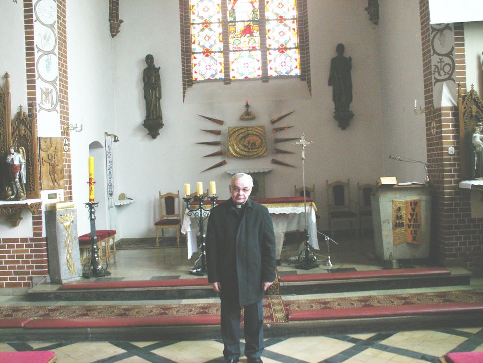 Ks. Leszek Kozłowski administratorem parafii. Nowy proboszcz rozpoczyna