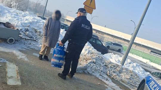 Dzielnicowy blisko ludzi. Kolejne wsparcie dla osób w kryzysie bezdomności