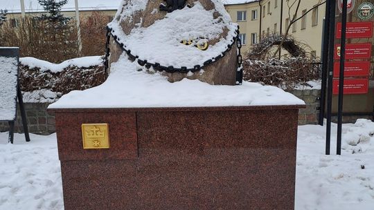 FELIETON: Bezdomni przypominają o Sądzie