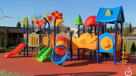 Nowe place zabaw przy żłobkach w gminie Pelplin