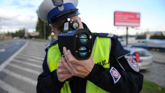 Sierpniowy weekend na drogach powiatu starogardzkiego. Policjanci apelują o rozwagę