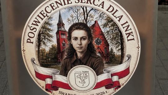 „Tu bije serce Polski”. W Swarożynie odsłonięto pomnik Danuty Siedzikówny „Inki”