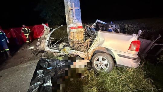 WAŻNE: Tragiczny wypadek w Bolesławowie. Nie żyje 19-latek