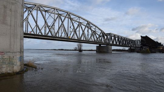Wkrótce podpisanie umowy na etap przebudowy. Zakres prac to m.in. demontaż i przeniesienie przęsła ESTB i uporządkowanie przyczółku Mostu
