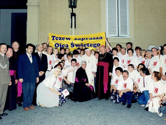 100. rocznica urodzin świętego Jana Pawła II. Mieszkańcy Kociewia pamiętają o Papieżu z Polski