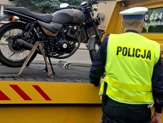 15-latek na motocyklu zatrzymany przez grupę SPEED. Pojazd trafił na parking strzeżony, a matka otrzymała wysoki mandat