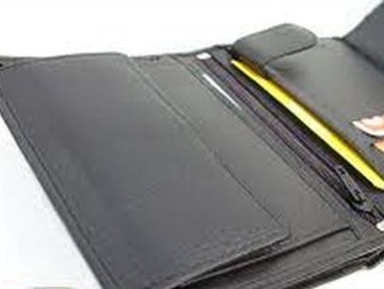 16-latka okradła matkę