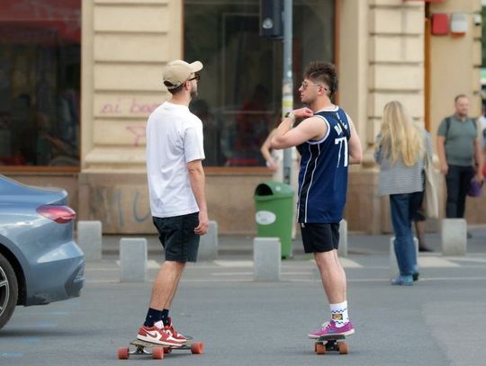 17 grudnia 2025 r. - Ważny dzień w kalendarzu. Dzień bez Przekleństw