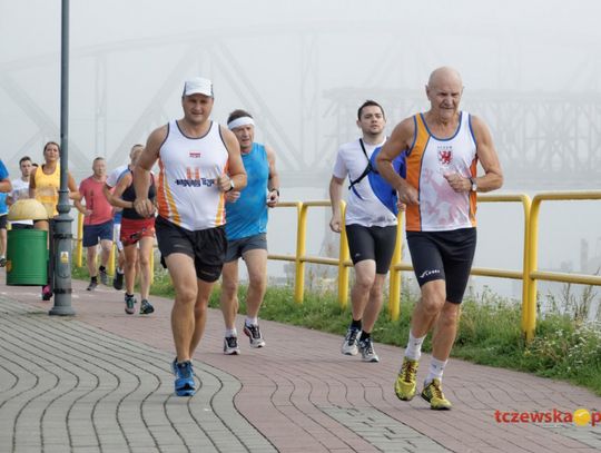 174. uczestników parkrunu`