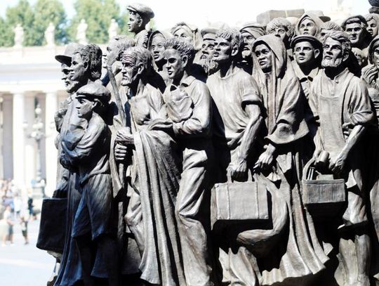 18 grudnia 2025 r. - Ważny dzień w kalendarzu. Międzynarodowy Dzień Emigrantów