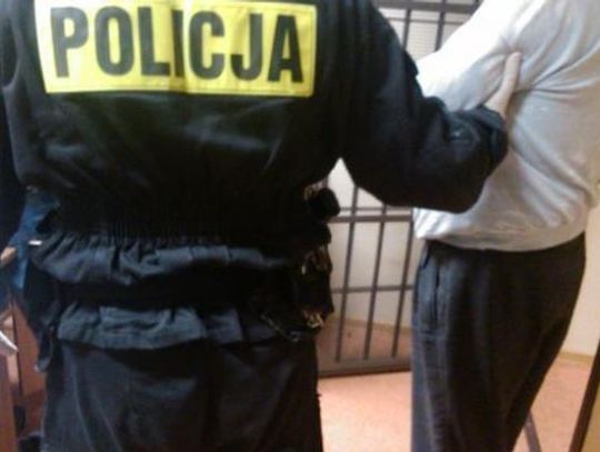 22 - latek zatrzymany za rozbój trafił do więzienia 