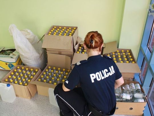 238 litrów alkoholu, 16 kg tytoniu