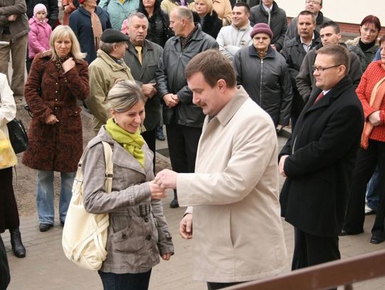 280 osób zwodzonych przez władzę czeka na własny kąt 