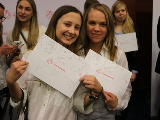 400 osób popłynie na „Darze Młodzieży” w Rejs Niepodległości