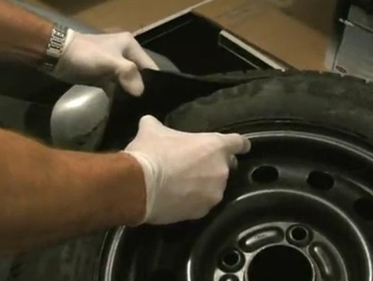 44 kilogramy narkotyków w kołach (VIDEO)