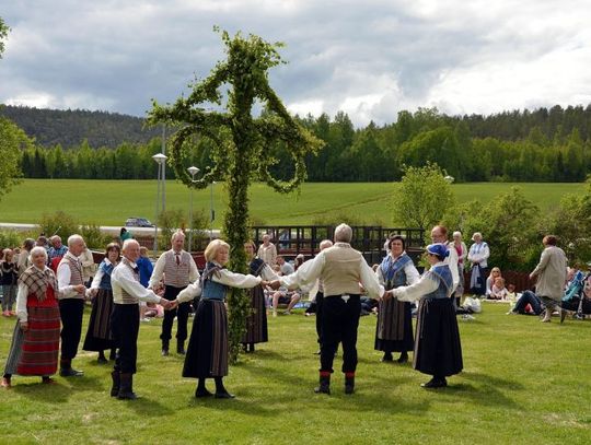 7 października 2025 r. - Ważny dzień w kalendarzu. Dzień Tańca Ludowego 7 października 2025 r. - Ważny dzień w kalendarzu. Dzień Tańca Ludowego
