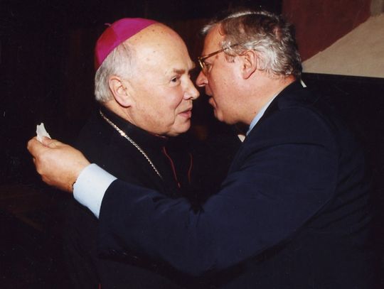 9-godzinne przesłuchanie w sercu Stella Maris. Sąd poszedł do abp Gocłowskiego