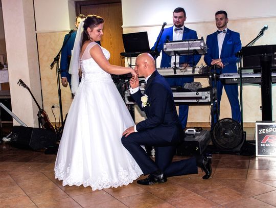 Ach, co to był za ślub! Martyna i Krzysztof powiedzieli sobie &quot;tak&quot;