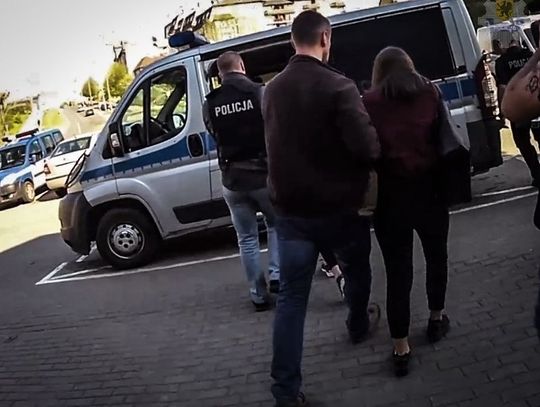 Agresywne 14-latki będą dziś przesłuchane. To nie jedyne pobicia na ich koncie?