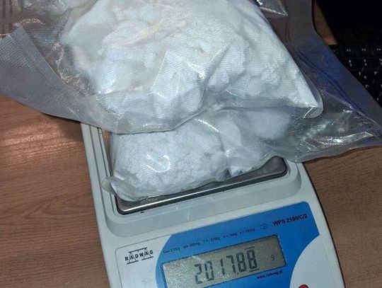 Amfetamina za kierownicą i ponad 2 kg w piwnicy