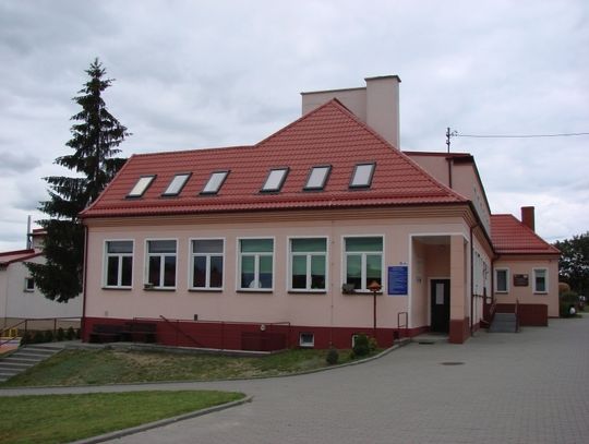 APEL NAUCZYCIELI: nie zamykajcie naszej szkoły!