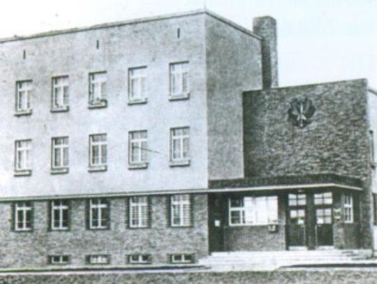  Archi Spacer z prelekcją po dzielnicy Chylonia