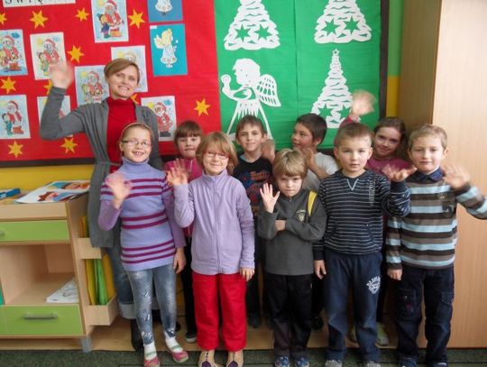 Asy z naszej szkoły – w Gogolewie świetlica na w-f i... msze święte