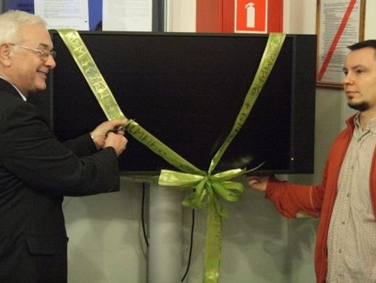 Atmoludek prawdę ci powie - ekologiczny panel informacyjny uruchomiony w Urzędzie Miejskim