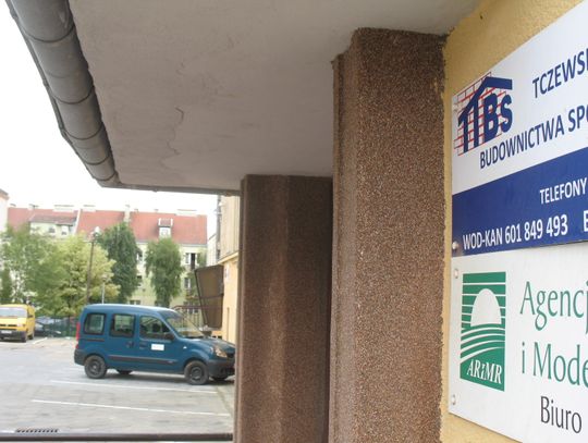 Auto dla prezesa czy spółki? Kontrowersje wokół zakupu w TTBS