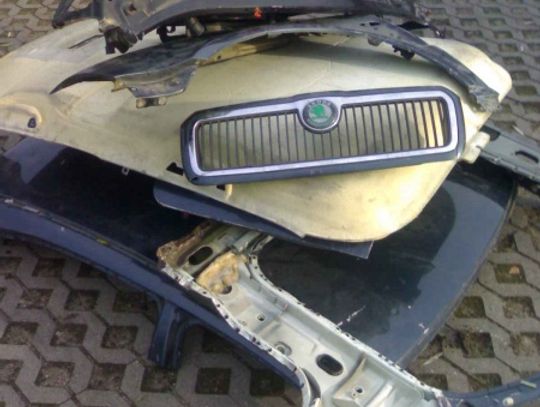 Auto-włamywacze za kratkami