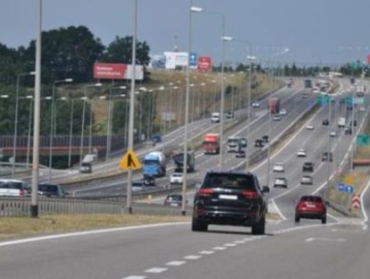 Badania natężenia ruchu potwierdziły, że największe natężenie ruchu panuje między węzłami Gdańsk Lotnisko i Gdańsk Karczemki. Prawie 100 tys. pojazdów na dobę