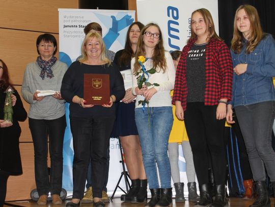 „Bądźmy piękni dobrem”. Najlepsi Wolontariusze powiatu starogardzkiego nagrodzeni! 