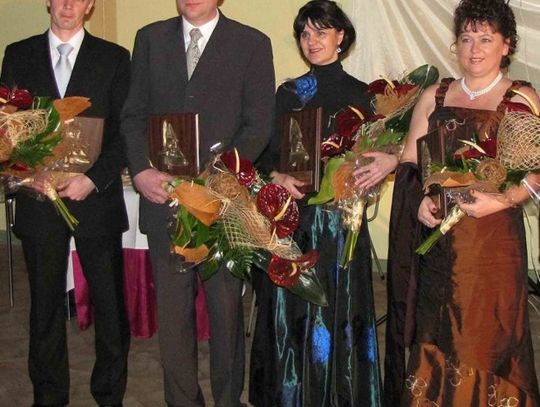 Bal Mestwina. Mongolska czapka za 2500 zł!