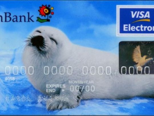 Bankomat mBanku wydaje mniej?