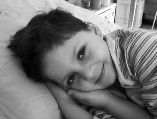 Bardzo często powtarzała: Kocham Cię mamusiu. Uwielbiała lalki Barbie i kolor różowy