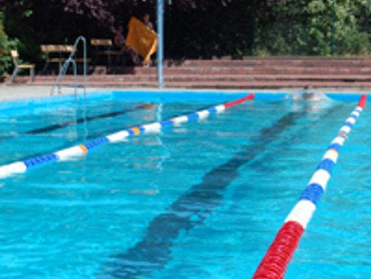 Basen odkryty w Tczewie już czynny! Woda ma 21ºC