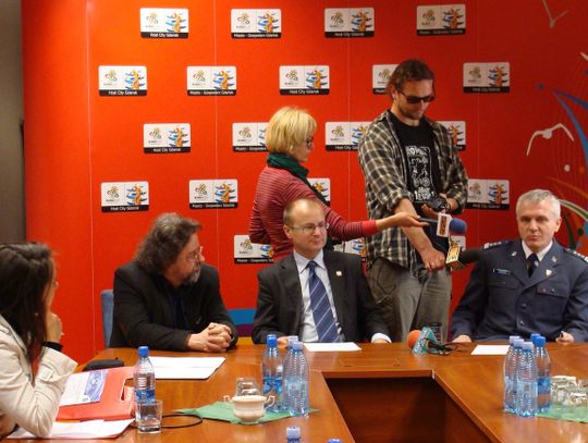 Będą sprzątać ulice, skwery, place i tereny leśne