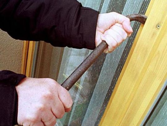 Bezpieczne święta. Policjanci przypominają o zasadach bezpieczeństwa w okresie świąt