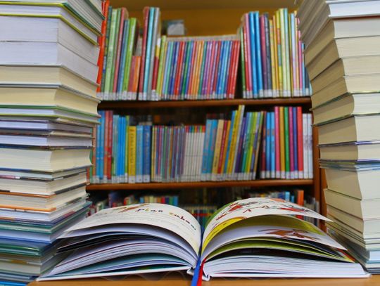 Biblioteka zakupiła 1300 nowych książek. Sprawdź jakie!