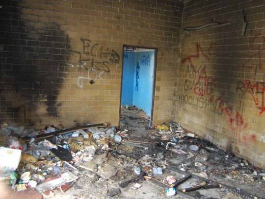 Budynek byłej masarni wciąż straszy. Wyłonienie kuratora jedyną nadzieją