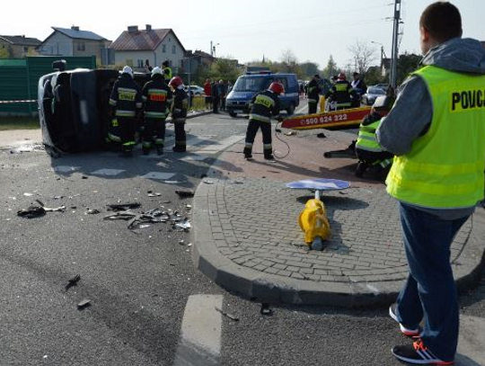 Bus nie ustąpił pierwszeństwa - oficjalny komunikat w sprawie wypadku w Pelplinie