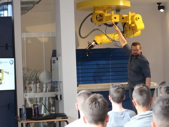 Centrum Programowania Robotów Przemysłowych na Wyspie Ostrów już działa