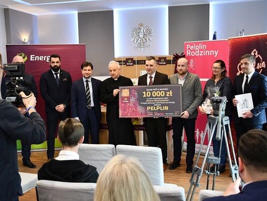 Charytatywna pomoc od Grupy Energa trafiła do potrzebujących z całej Polski. Miasta odebrały nagrody za najpiękniejsze iluminacje