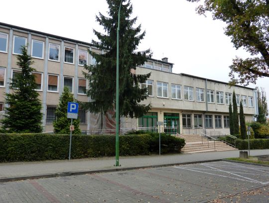 Chciał zaatakować sędziego siekierą