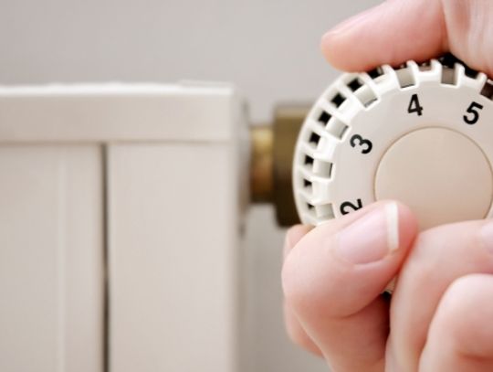 Chłodem w lokatora. Konflikt o start sezonu grzewczego