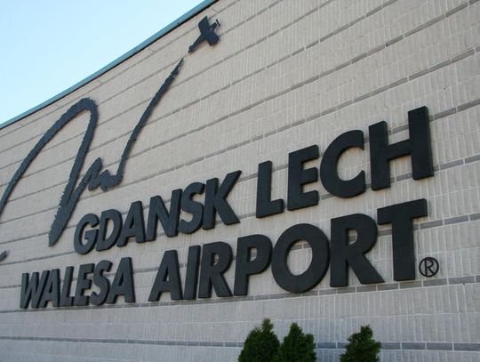 Chory na grypę AH1N1 w szpitalu gdańskim. Kto leciał z zarażonym z Miami