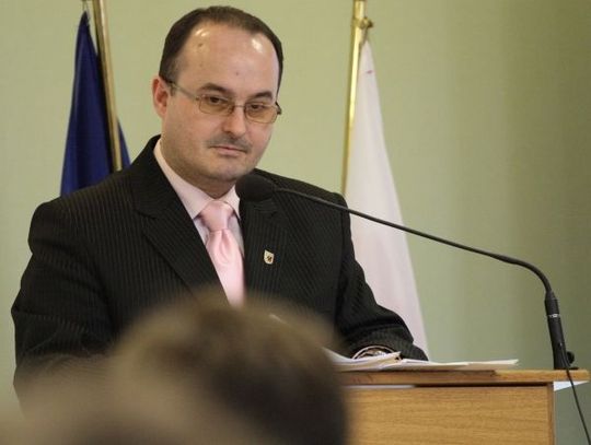 Ciąg dalszy sporu o budowę obiektu sportowego przy ul. Ceglarskiej (z ekspertyzą w tle)