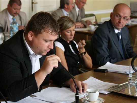 Ciągle jesteśmy „rezerwowi”. Ostra dyskusja o promocji miasta. „Strategia świeżego spojrzenia”? Ciągle jesteśmy „rezerwowi”. Ostra dyskusja o promocji miasta. „Strategia świeżego spojrzenia”?