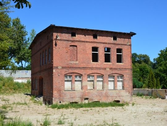 Co dalej ze starą &quot;5&quot; ? Pozostał tylko zabytkowy budynek